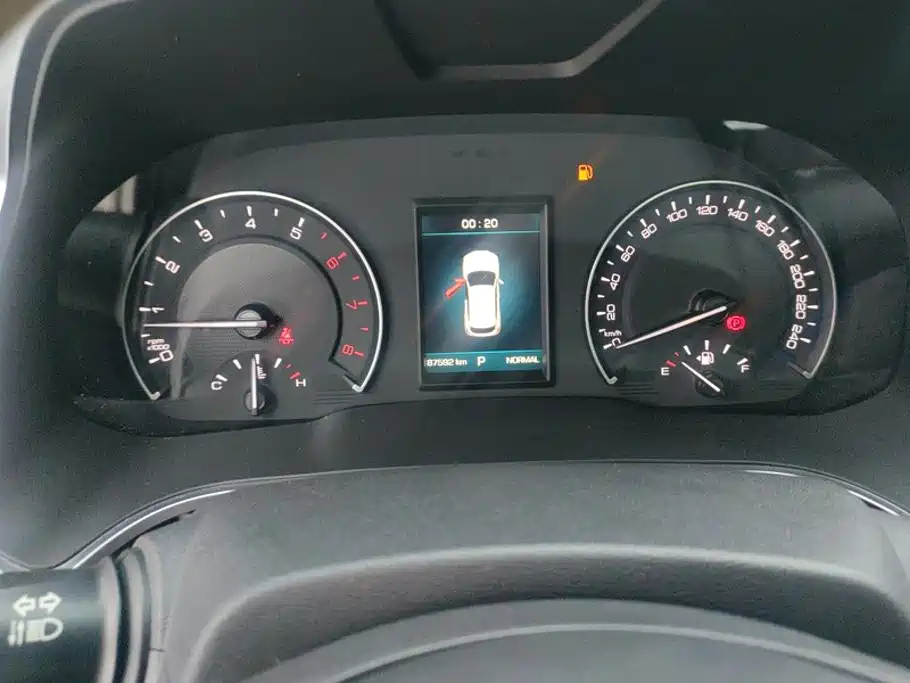 Wey Wey VV5 — миниатюра 14