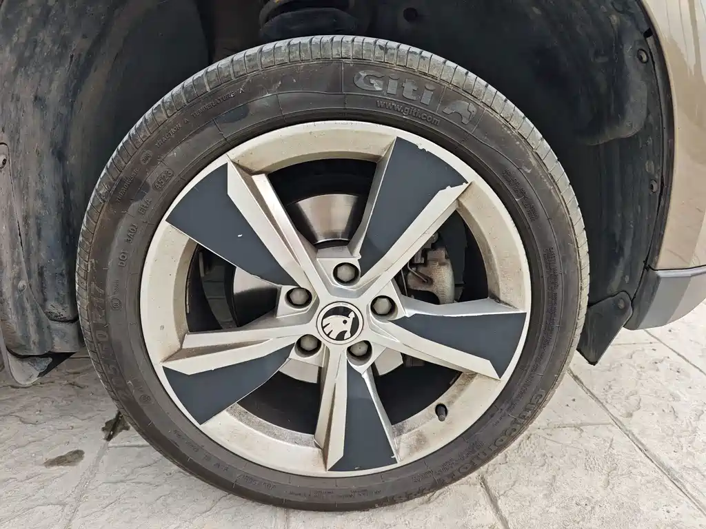 Skoda Yeti — миниатюра 15