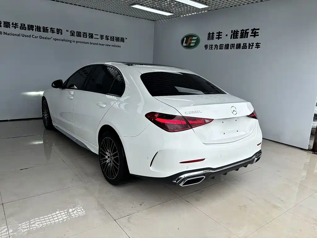 Mercedes-Benz C-Class — миниатюра 7