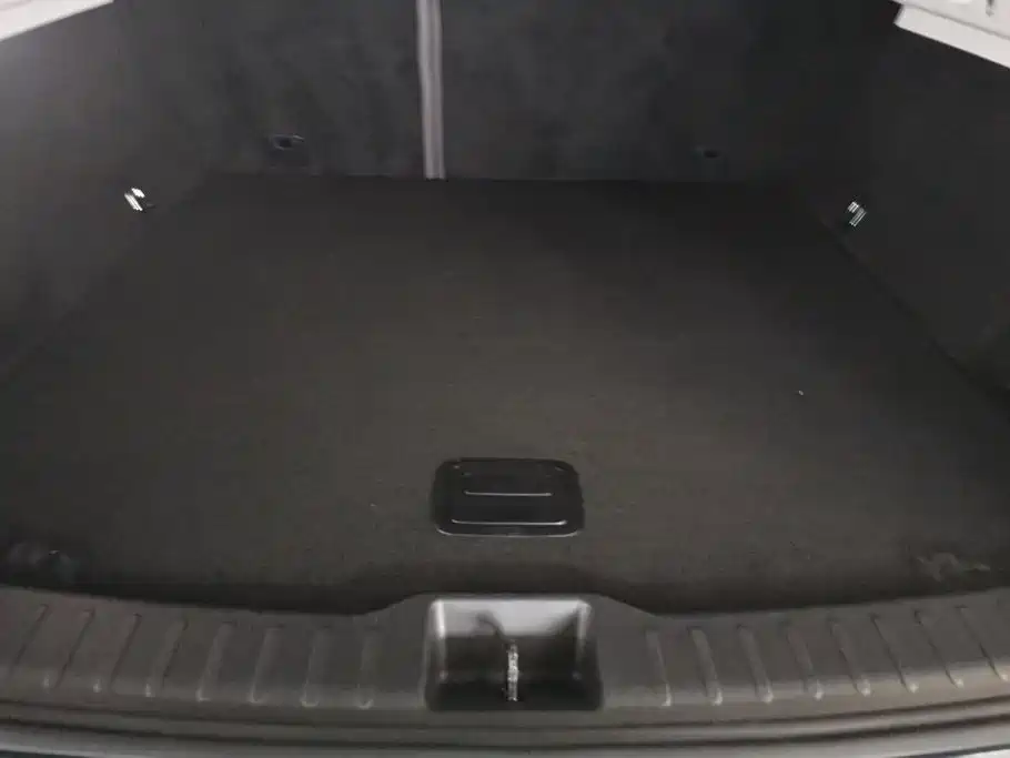 Leapmotor Leapmotor C11 — миниатюра 4