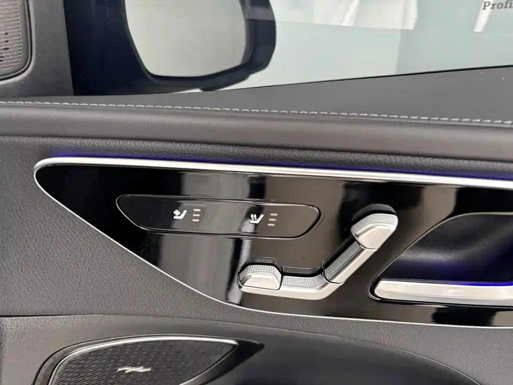Mercedes-Benz C-Class — миниатюра 26