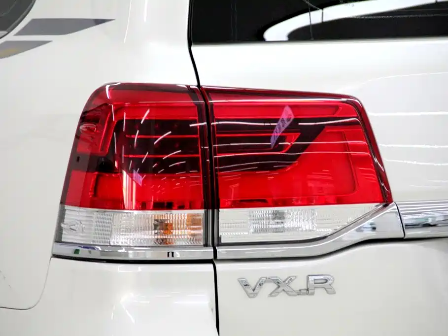 Toyota Land Cruiser — миниатюра 33