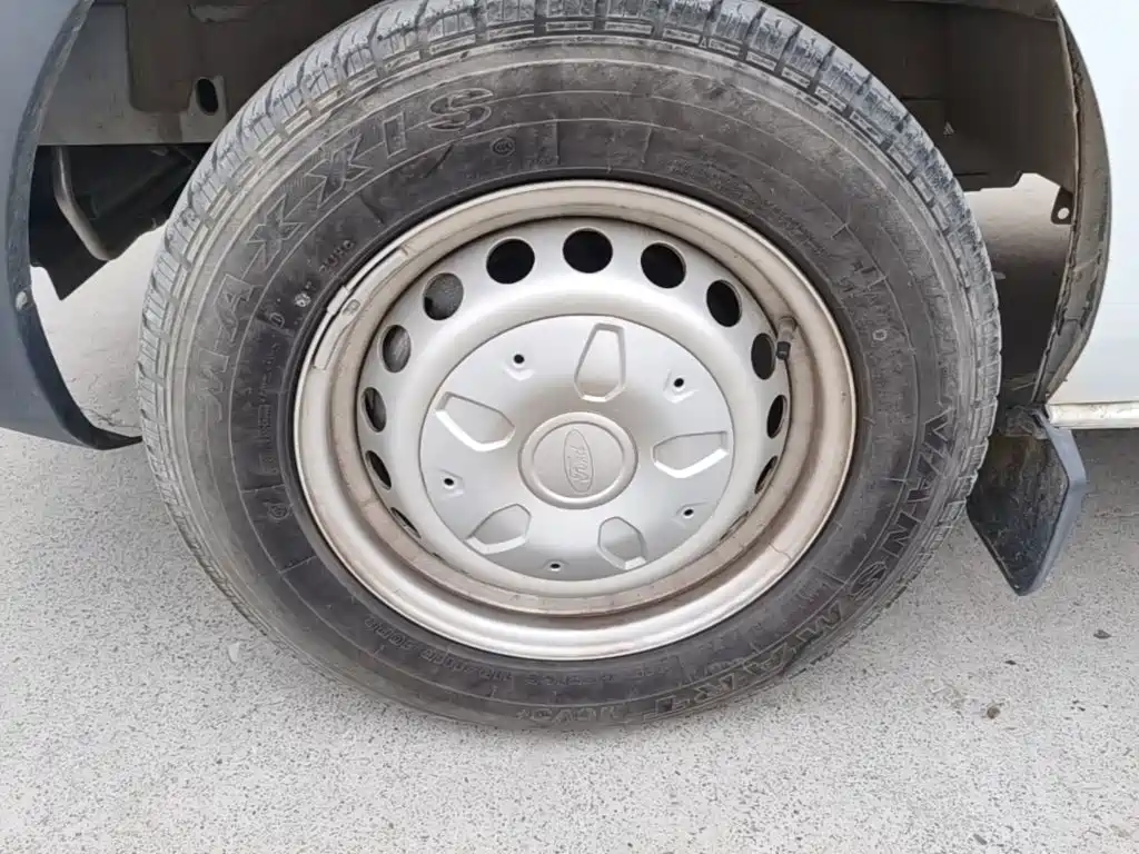Ford Transit — миниатюра 23