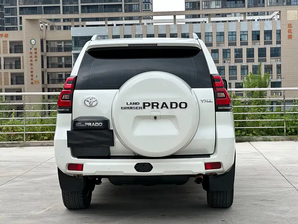 Toyota Prado (Import) — миниатюра 8
