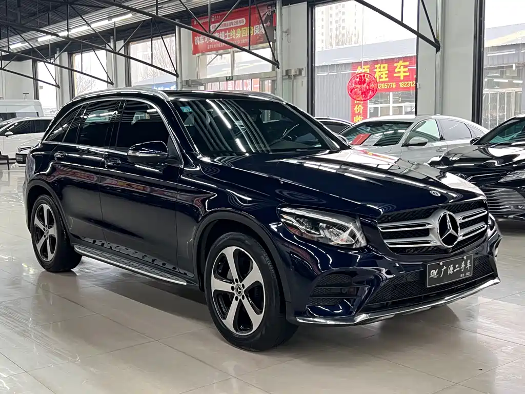 MERCEDES-BENZ GLC