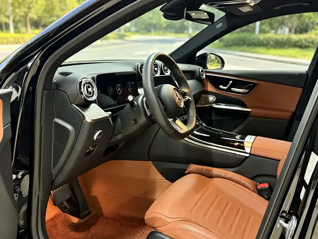 Mercedes-Benz GLC — миниатюра 4