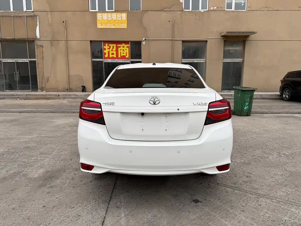 TOYOTA VIOS