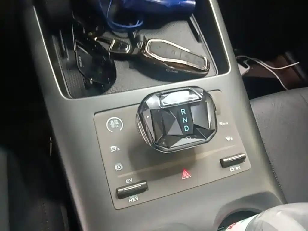 BYD Qin PLUS — миниатюра 14