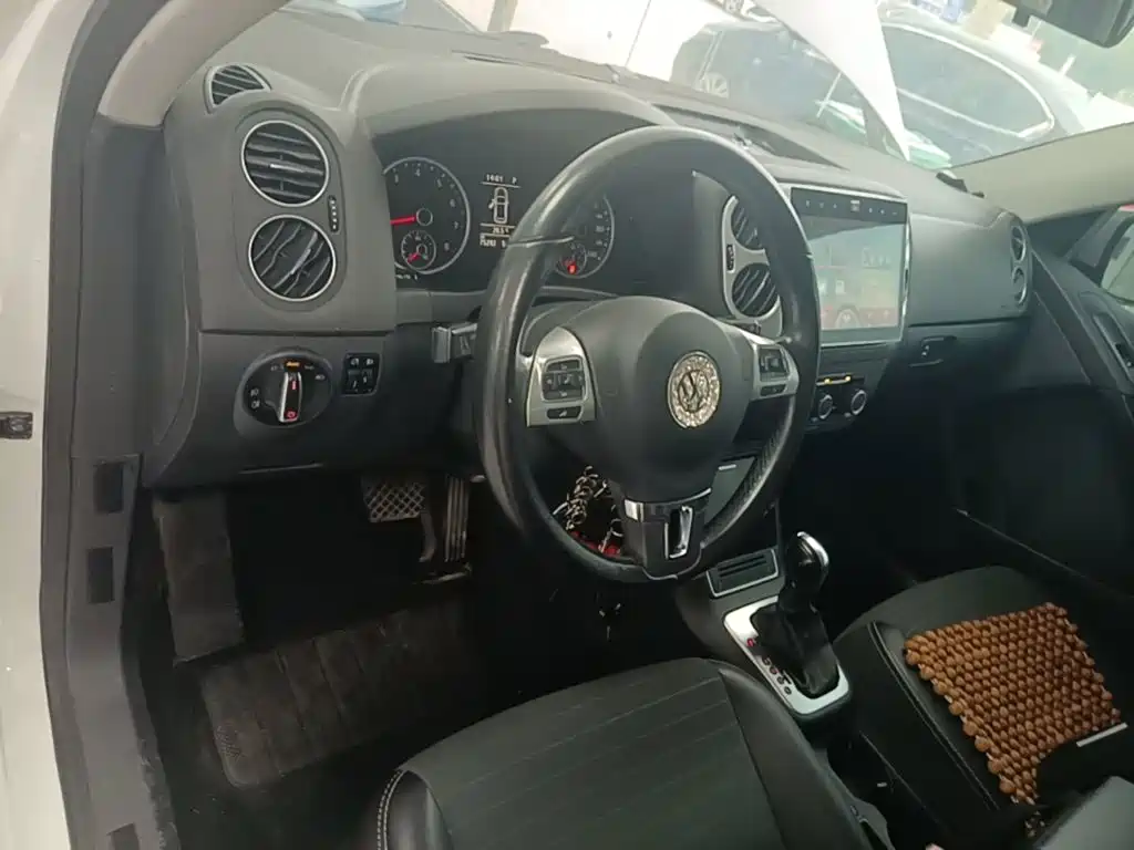 Volkswagen Tiguan — миниатюра 10