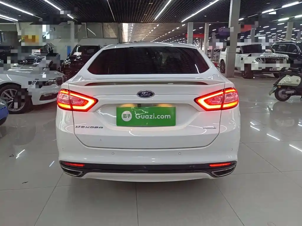 Ford Mondeo — миниатюра 6