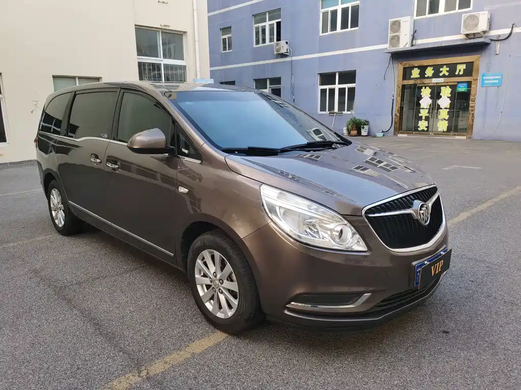 Buick GL8 — миниатюра 3