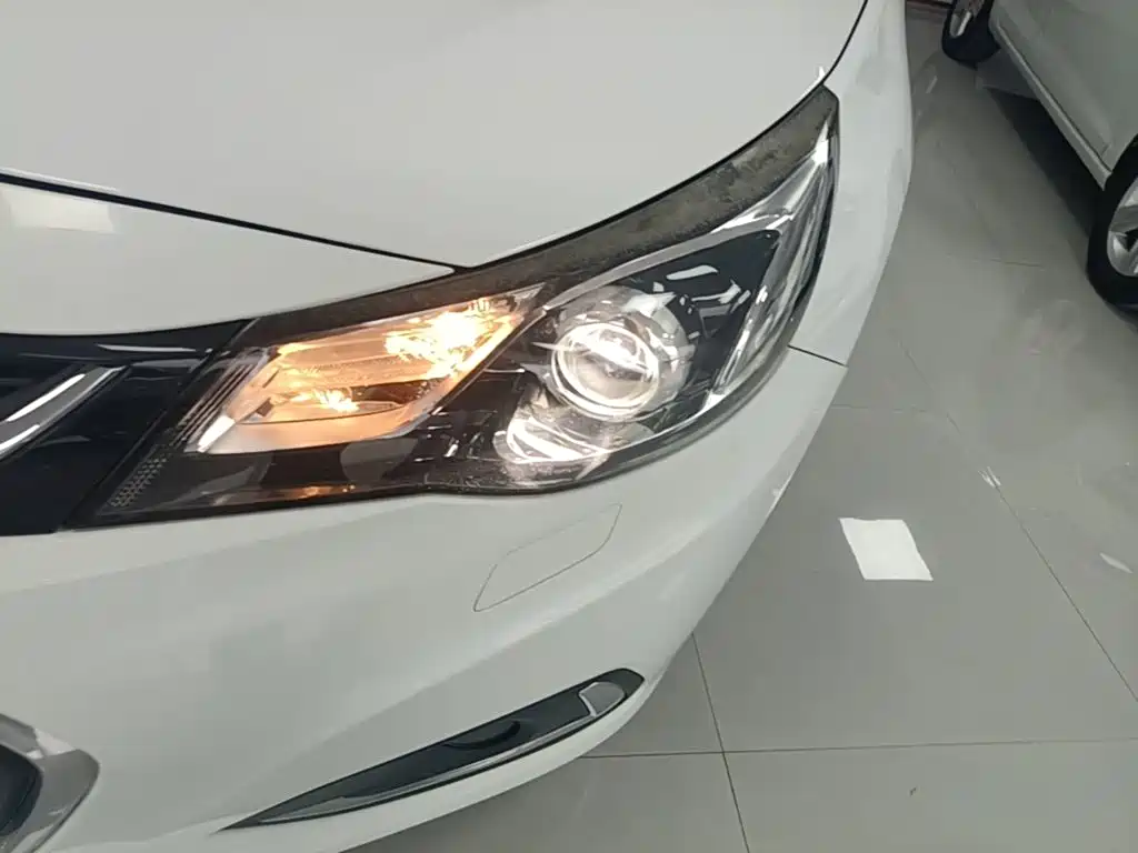Chevrolet Malibu — миниатюра 24