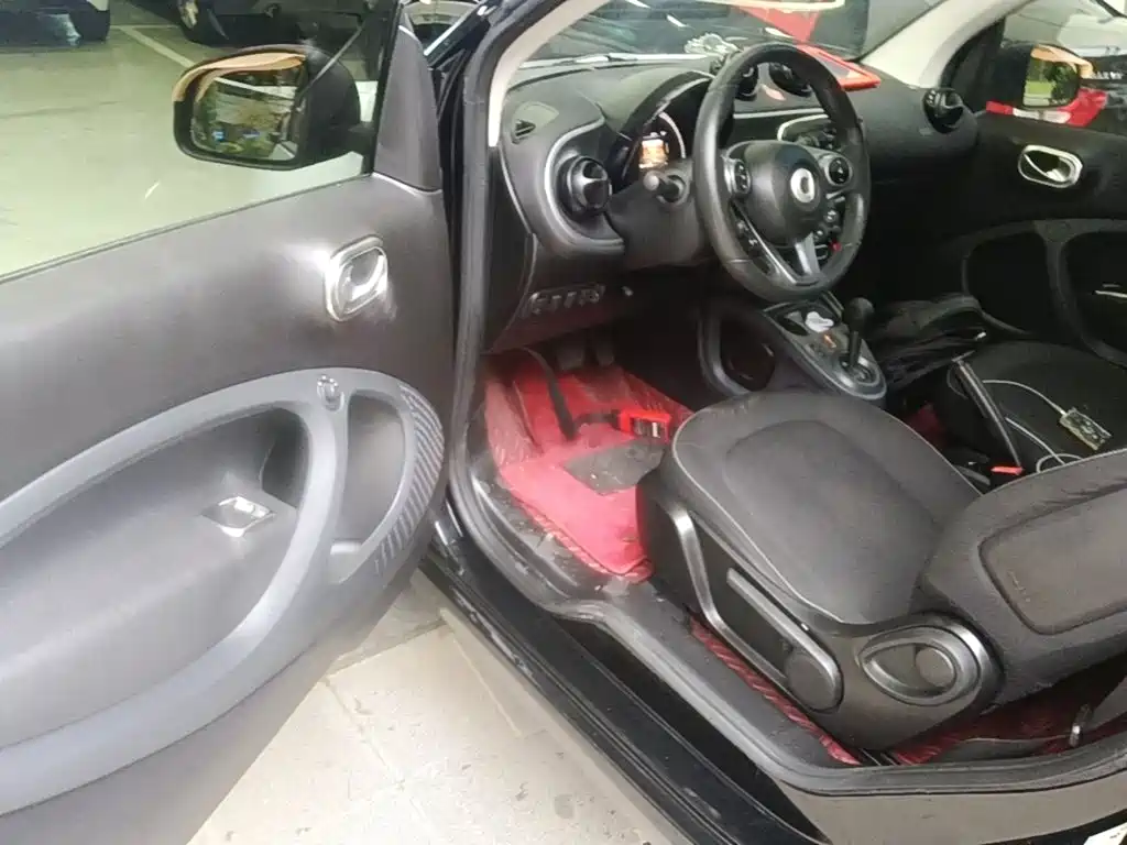 smart Smart Fortwo — миниатюра 15