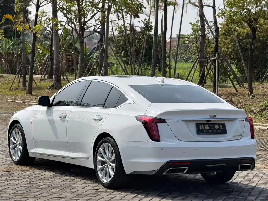 CADILLAC CT5