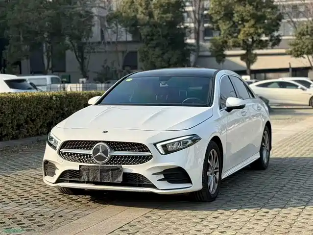 MERCEDES-BENZ A CLASS