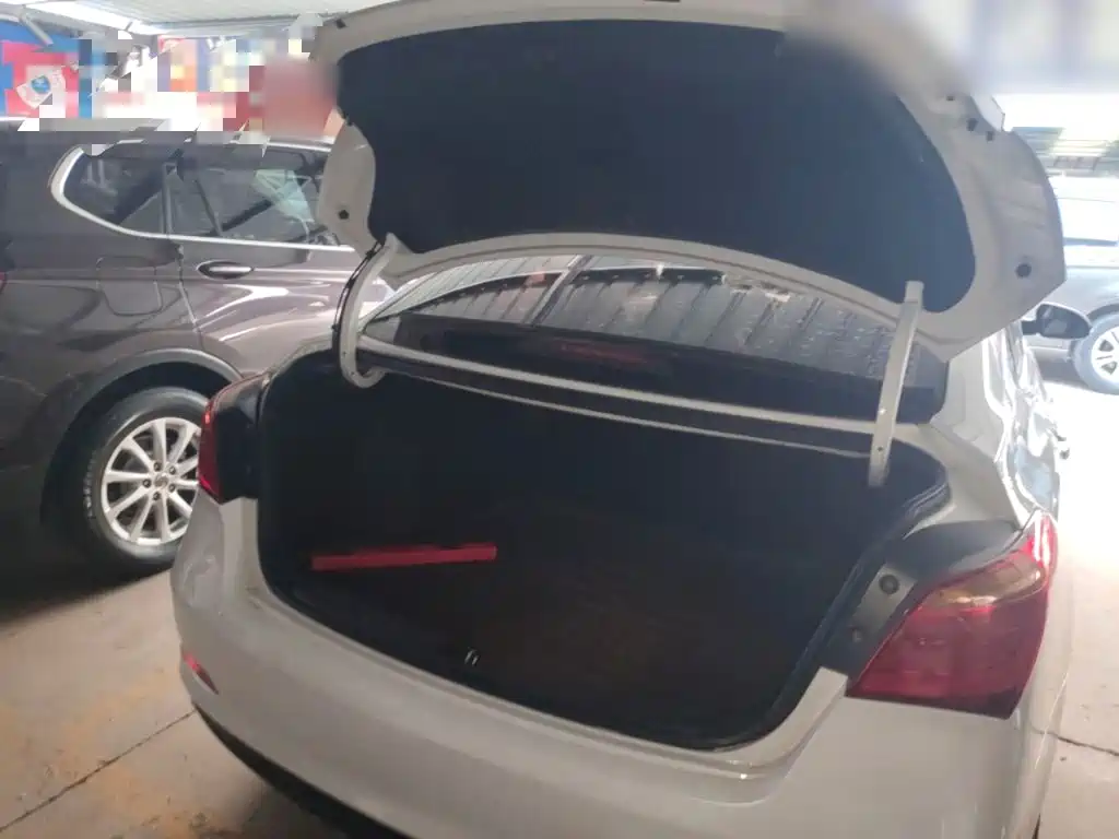 Hyundai Mistra — миниатюра 19