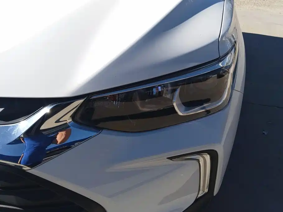 Chevrolet Trax — миниатюра 5