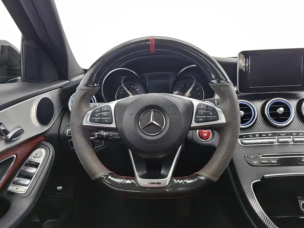 Mercedes-Benz C-Class — миниатюра 11