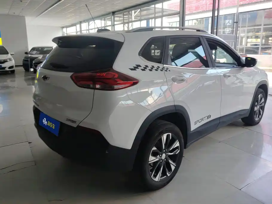 Chevrolet Trax — миниатюра 3