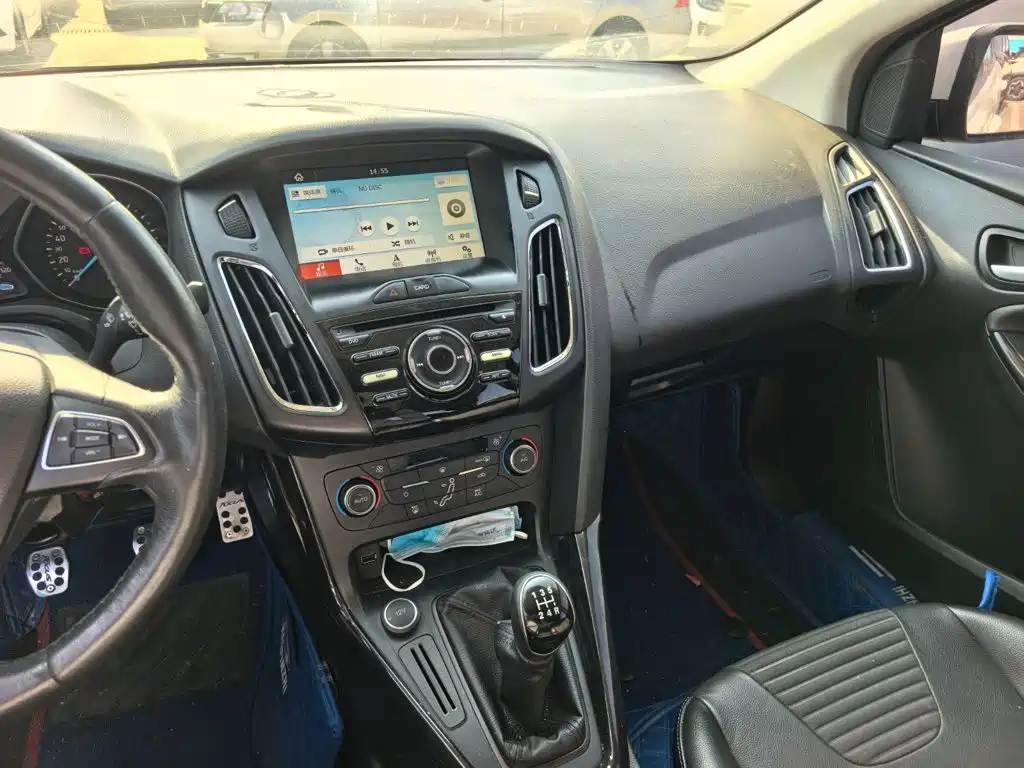 Ford Focus — миниатюра 12