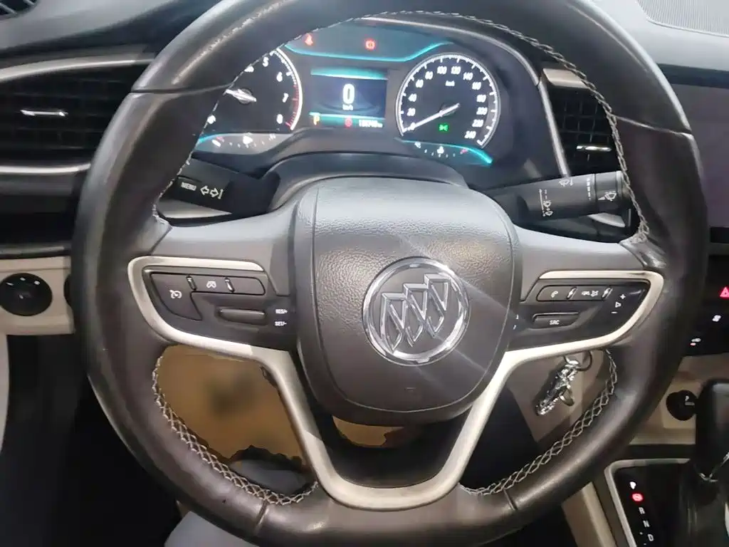 Buick Excelle — миниатюра 11