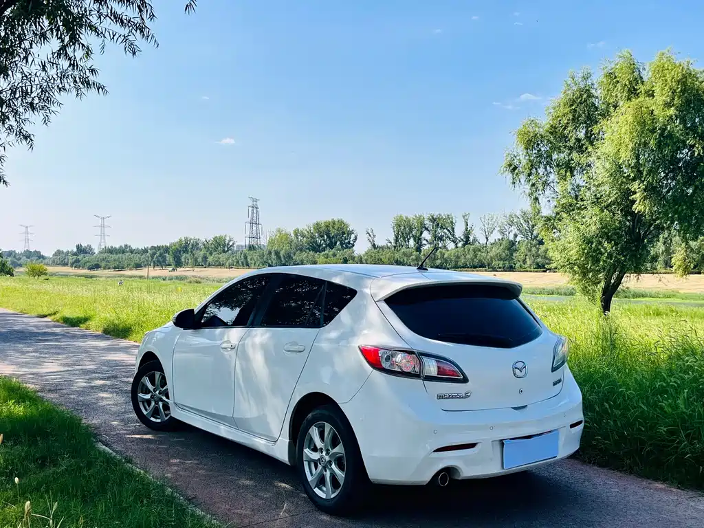 Mazda 3 Xingcheng — миниатюра 9