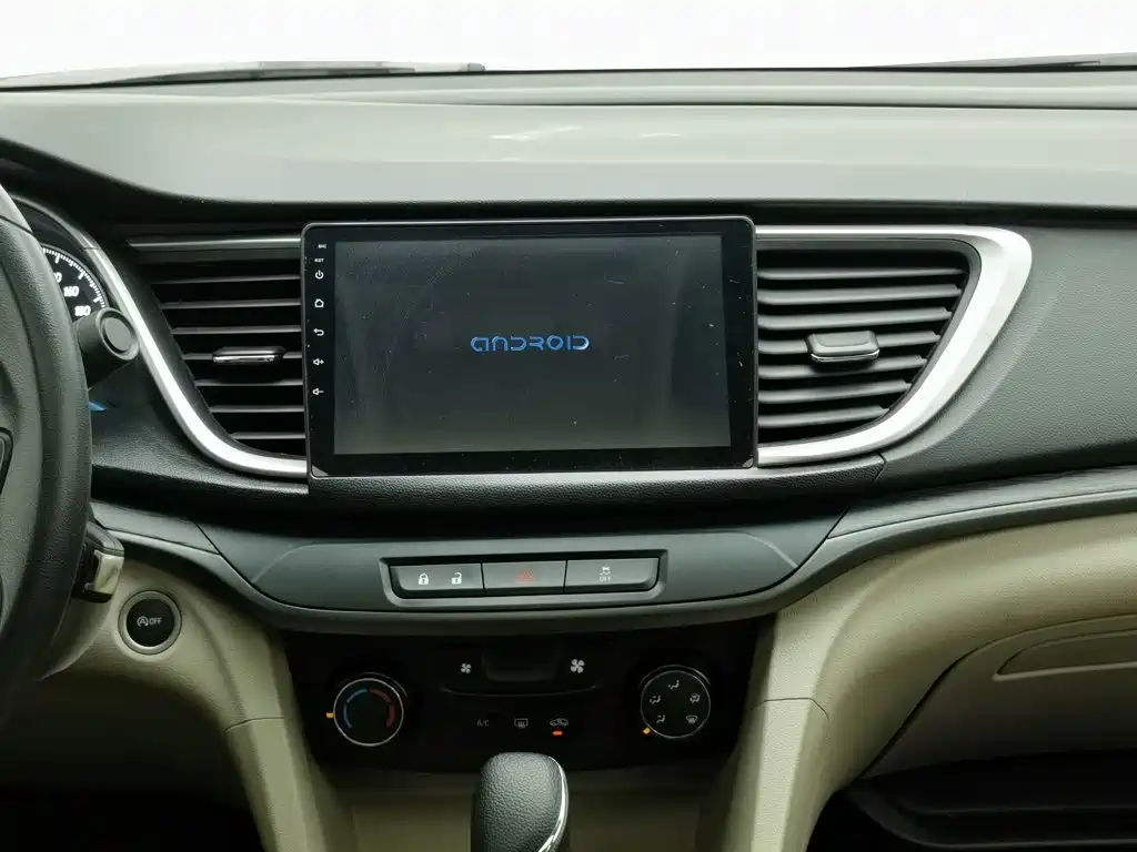 Buick Excelle — миниатюра 12