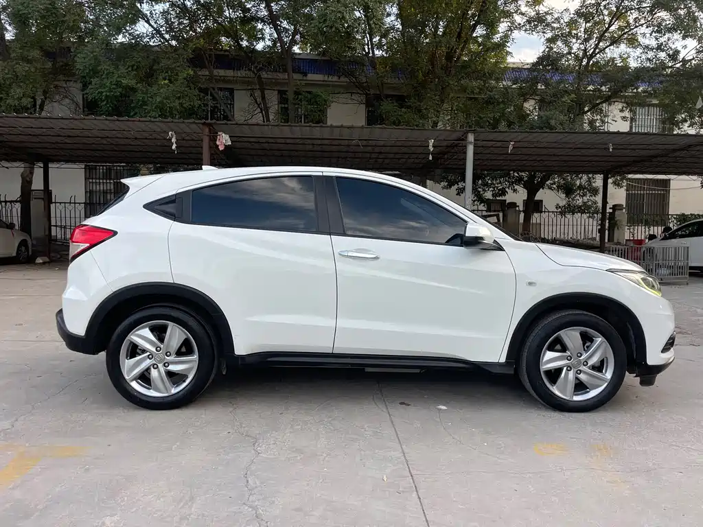 Honda Vezel — миниатюра 9
