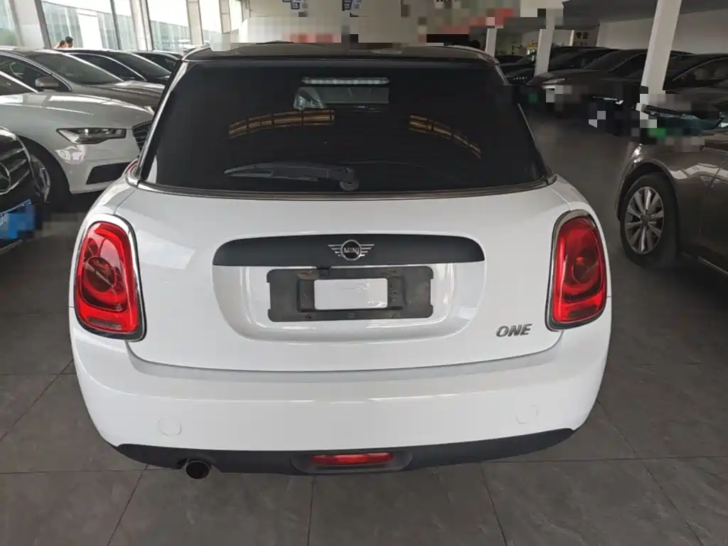 MINI Mini — миниатюра 6