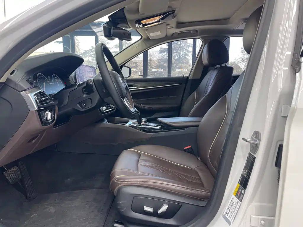 BMW 5 SERIES NEW ENERGY