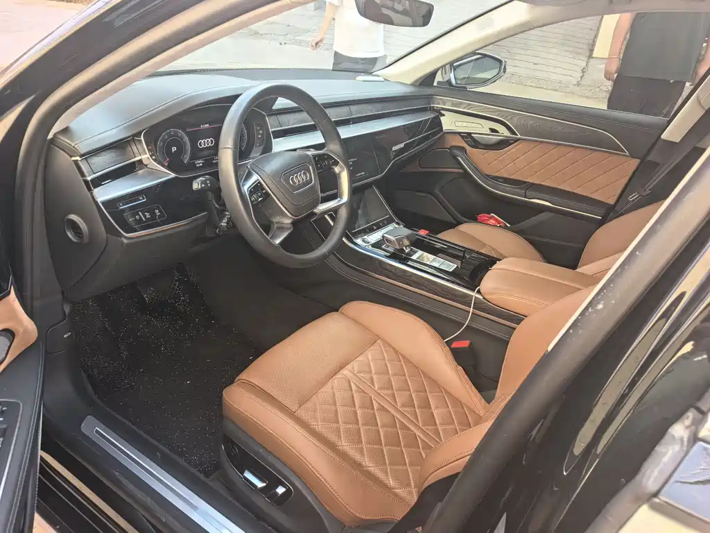 Audi A8 2022 A8L Horch