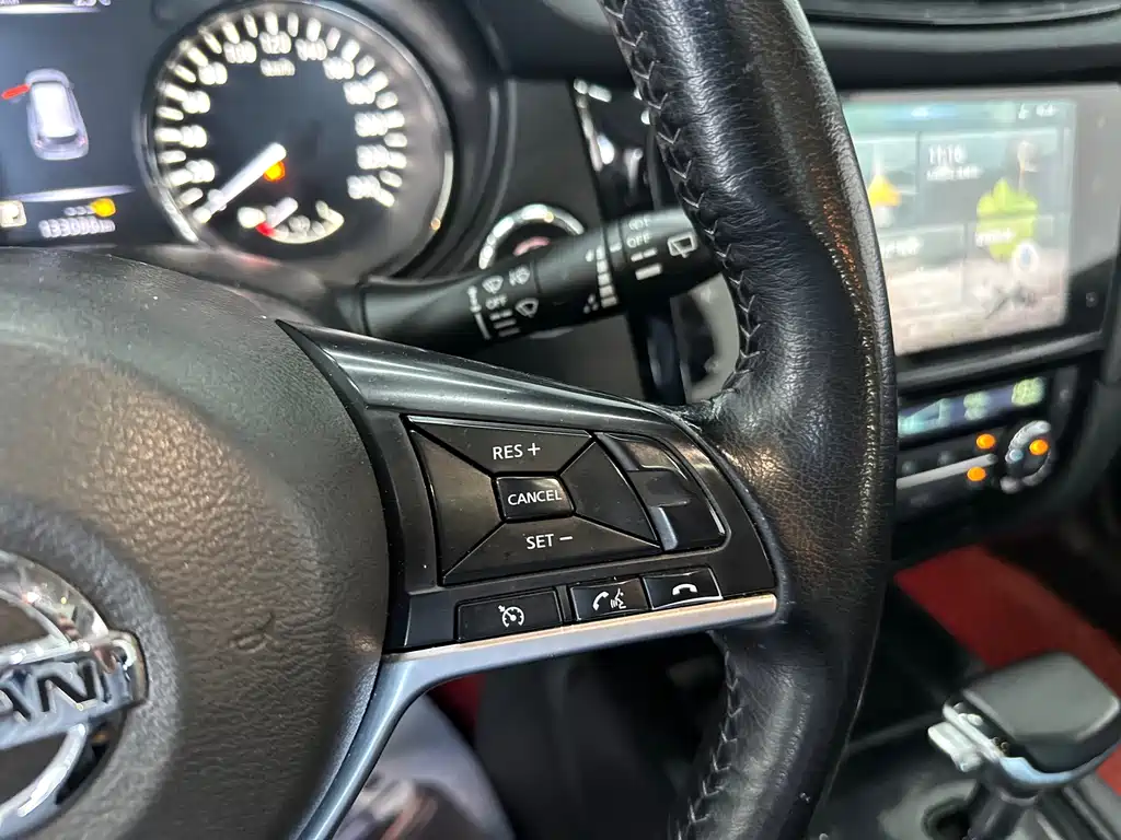 Nissan X-Trail — миниатюра 7