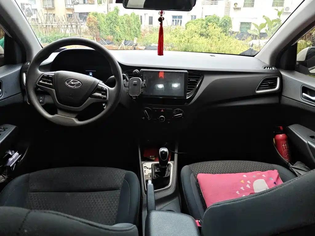 Hyundai Verna — миниатюра 13