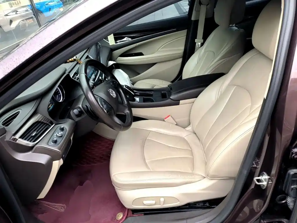 Buick LaCrosse — миниатюра 15