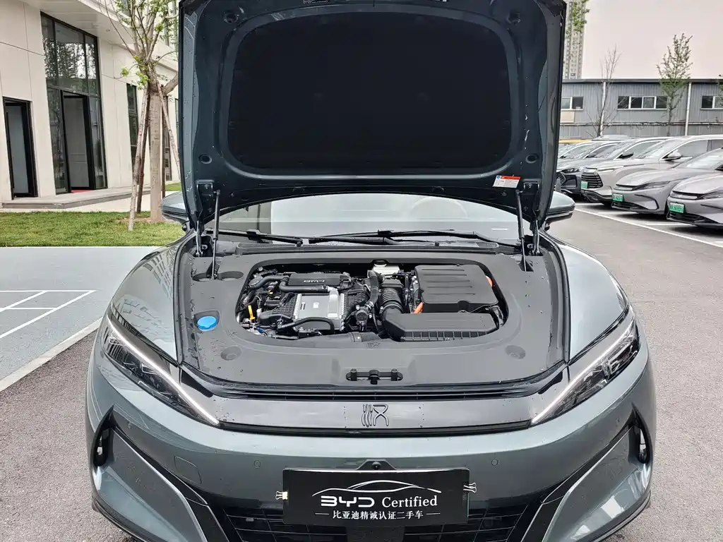 BYD Han L 2025 DM-i 200KM Flagship