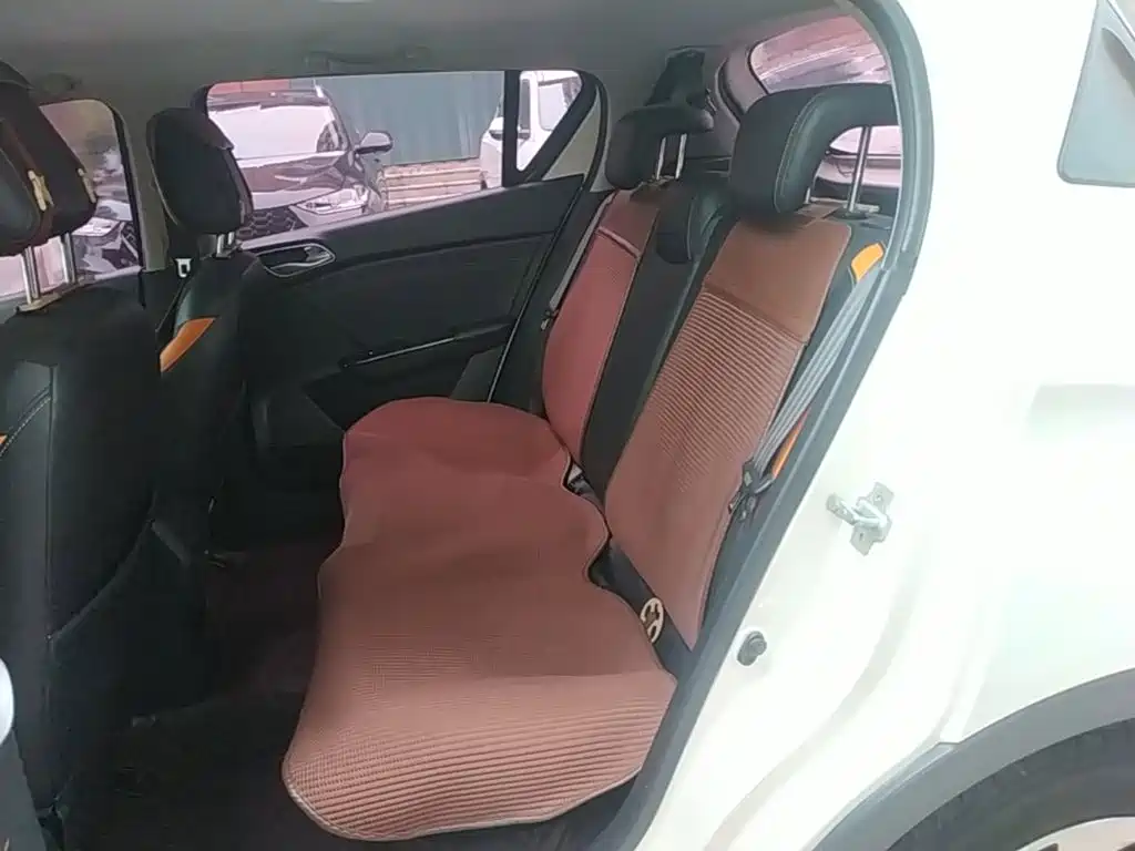Baojun 310 — миниатюра 17