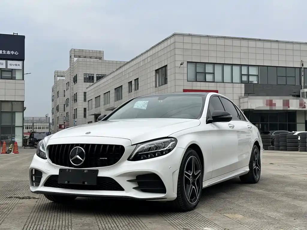 Mercedes-Benz C-Class 2020