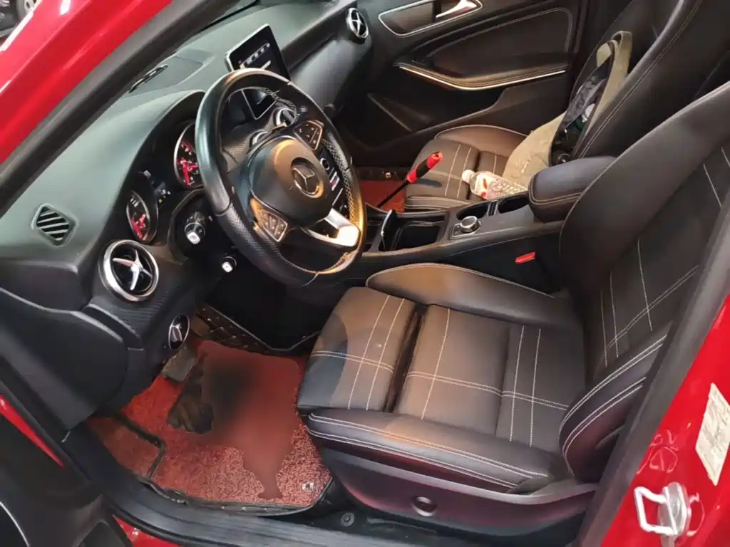 Mercedes-Benz A-Class (Import) — миниатюра 15