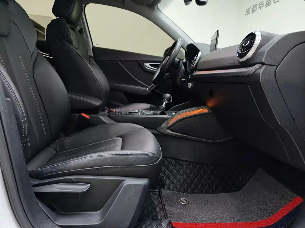 Audi Q2L — миниатюра 9