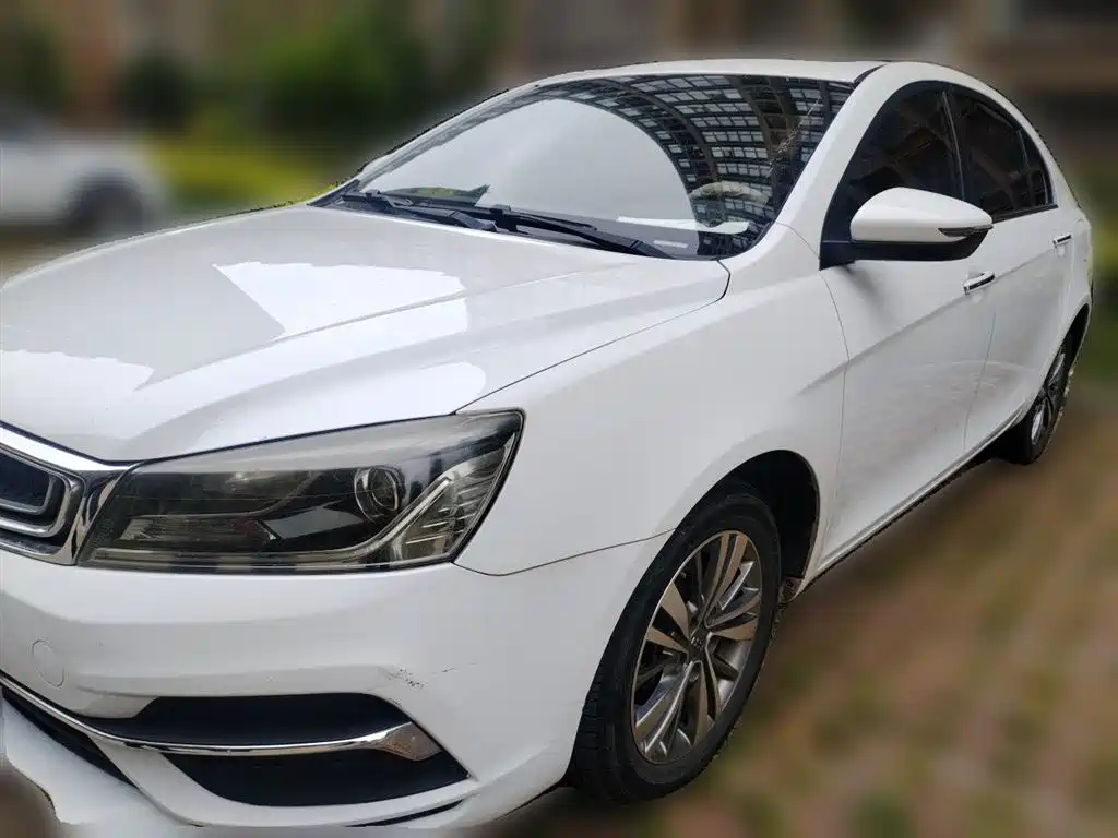 Geely Emgrand 2018