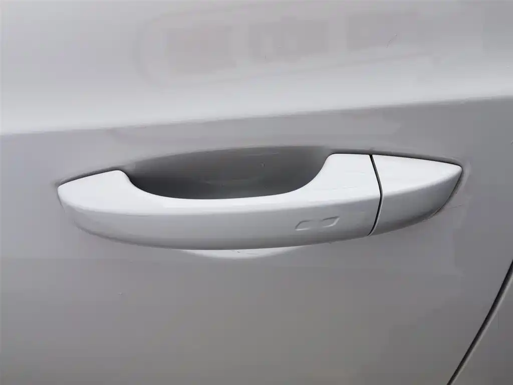 GEELY AUTOMOBILE HAOYUE L