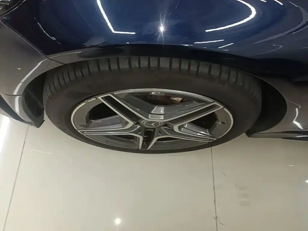 Mercedes-Benz C-Class (Import) — миниатюра 23