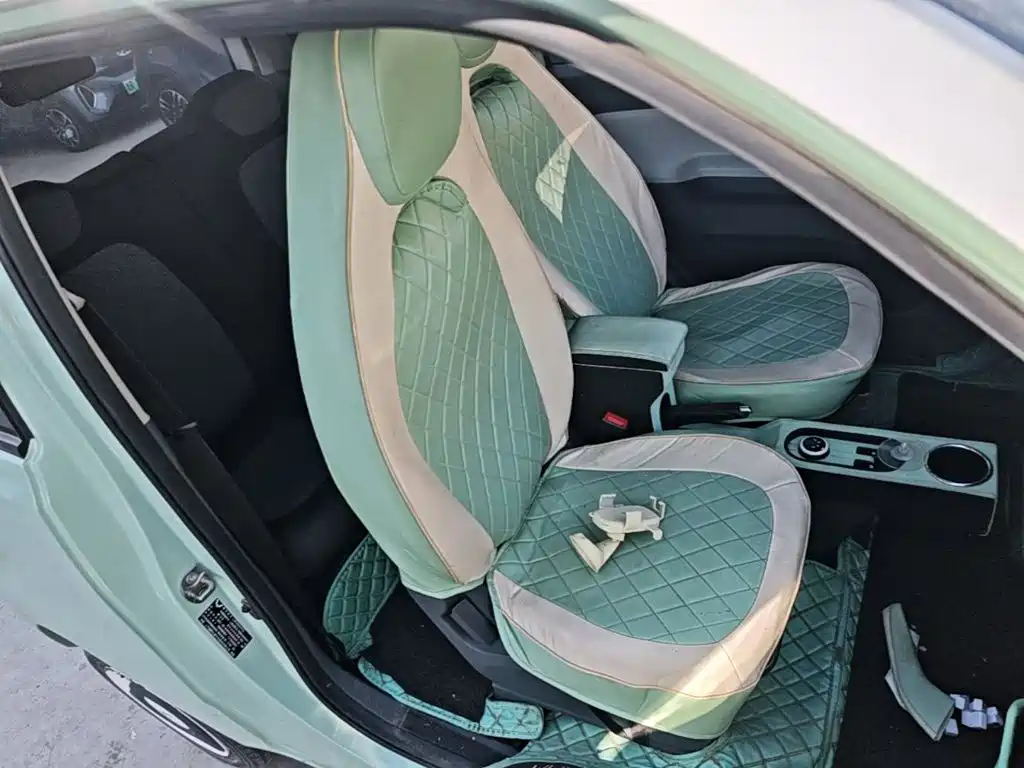 Wuling MINIEV — миниатюра 25