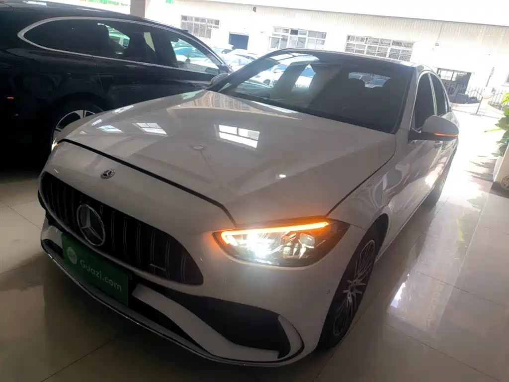 Mercedes-Benz C-Class 2022