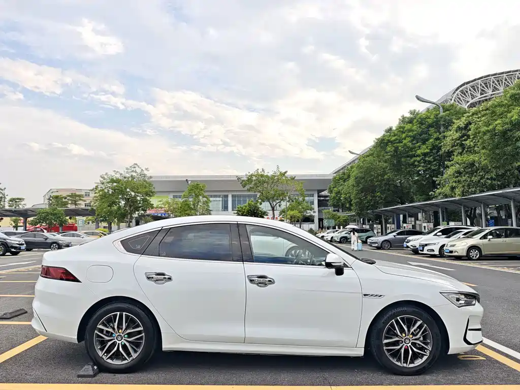 BYD Qin PLUS — миниатюра 5