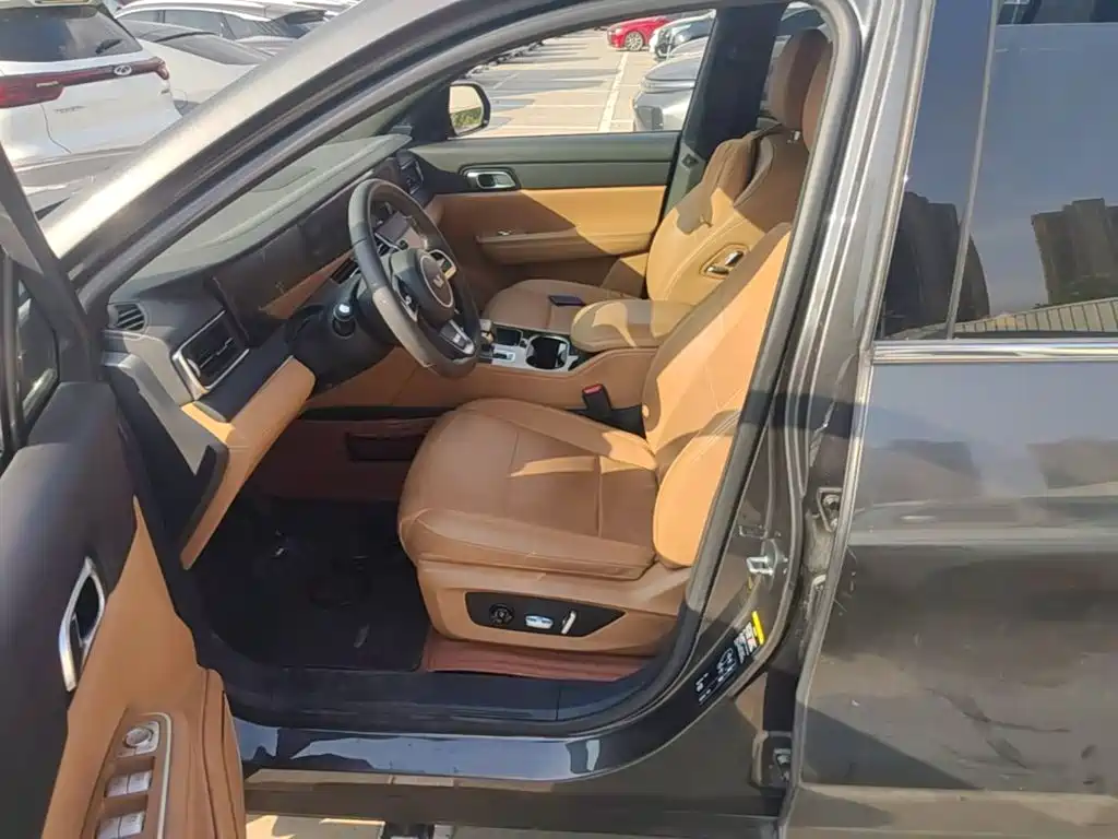 Li Auto Li ONE — миниатюра 20