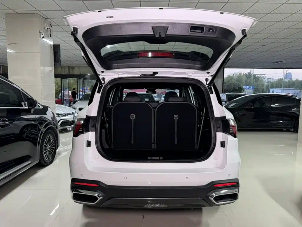 Geely Haoyue L — миниатюра 9