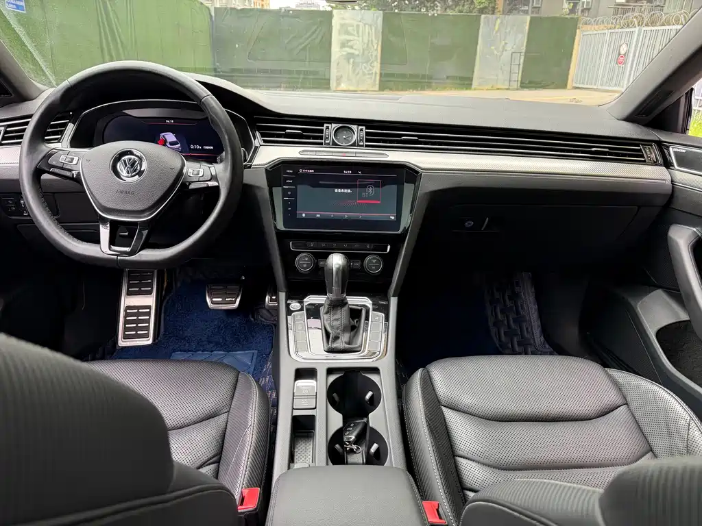 Volkswagen CC — миниатюра 11