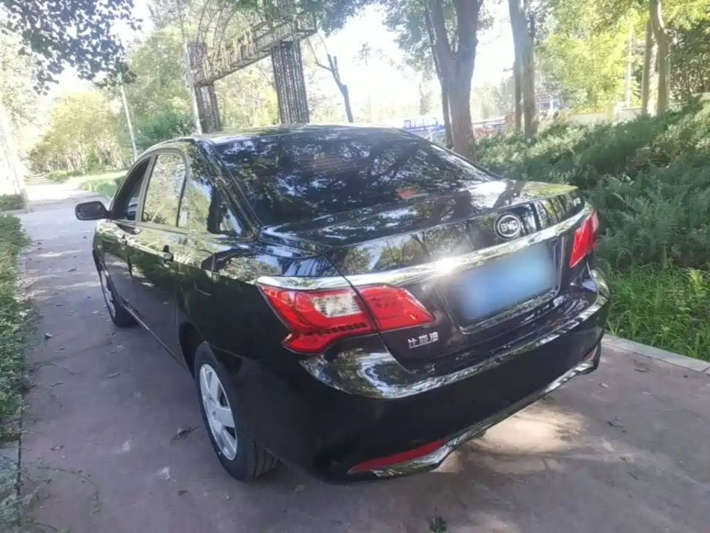 BYD F3 — миниатюра 5