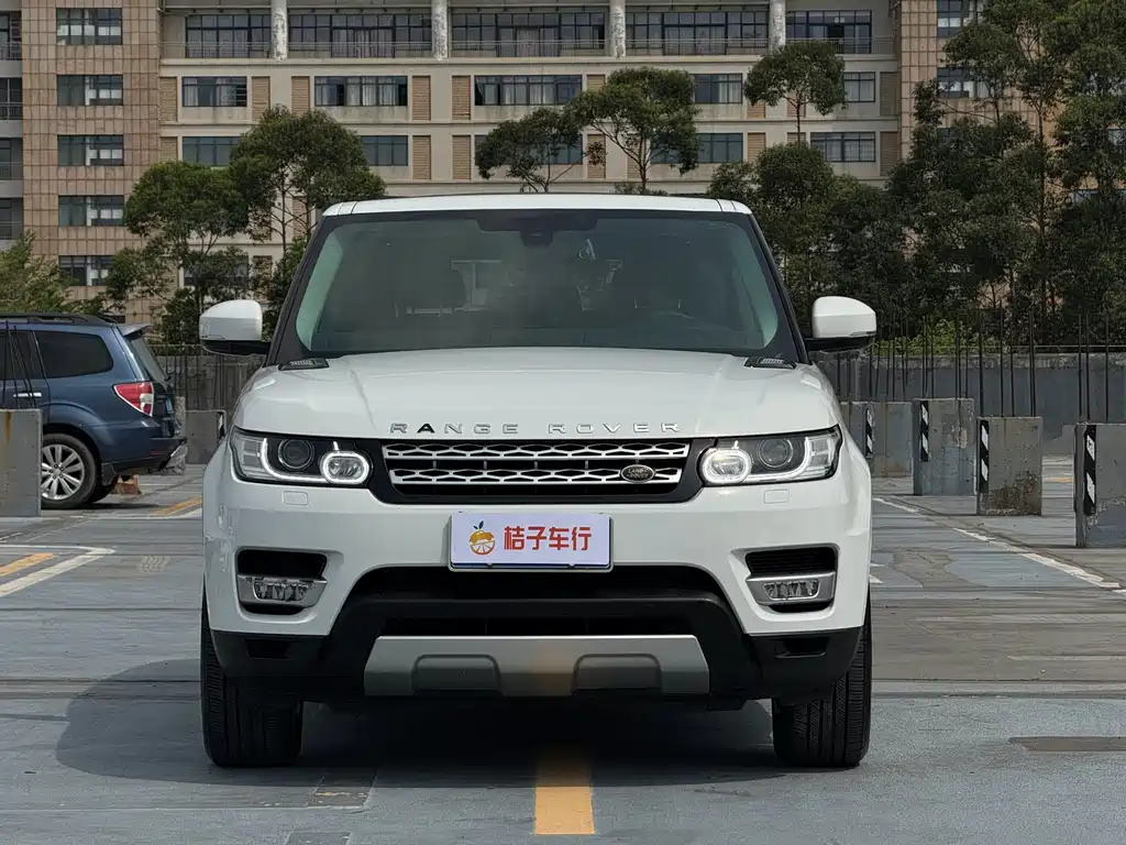 Land Rover Range Rover Sport 2017 3.0 SC V6 SE